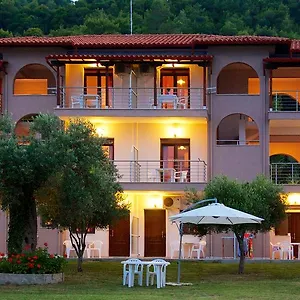 livari-studios.chalkidiki-hotels.com/
